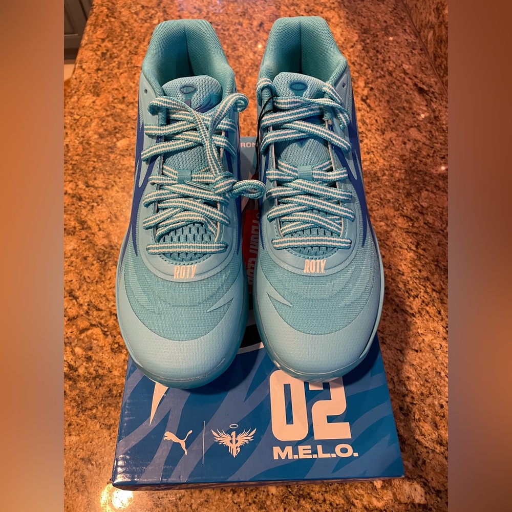 MB.02 ROTY basketball shoe rookie of the year MELO